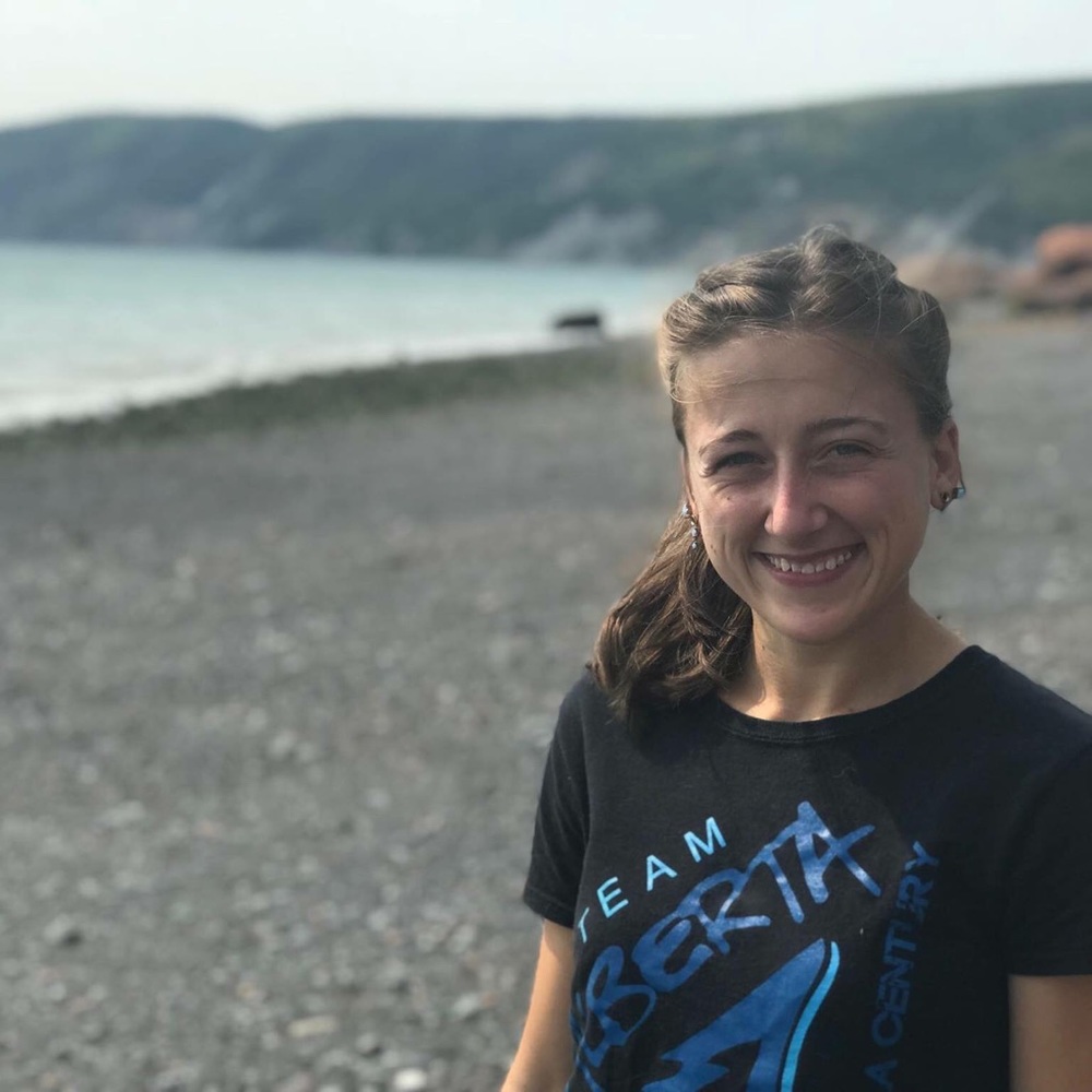 Meet your Posher, Monika